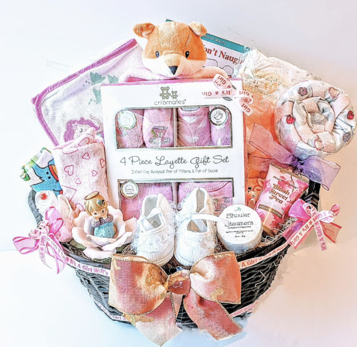 Baby arrival gifts, newborn baby gifts, welcome a newborn into the world, Baby gift shop and baby gifts and keepsakes